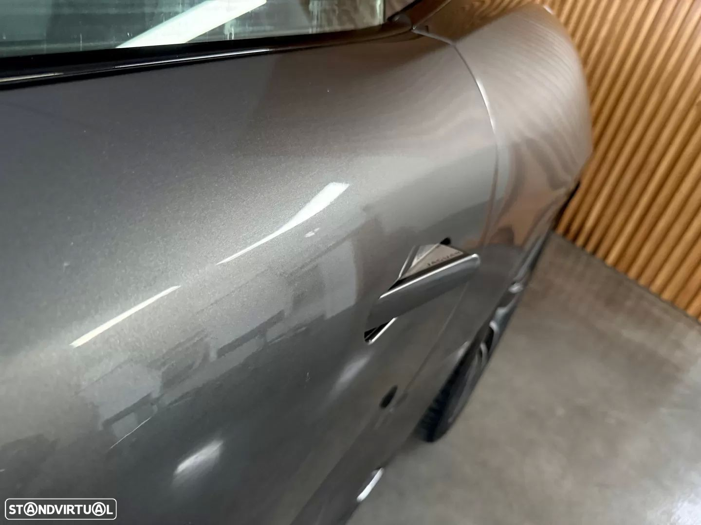 Jaguar F-Type 2.0 i4 R-Dynamic Black - 34