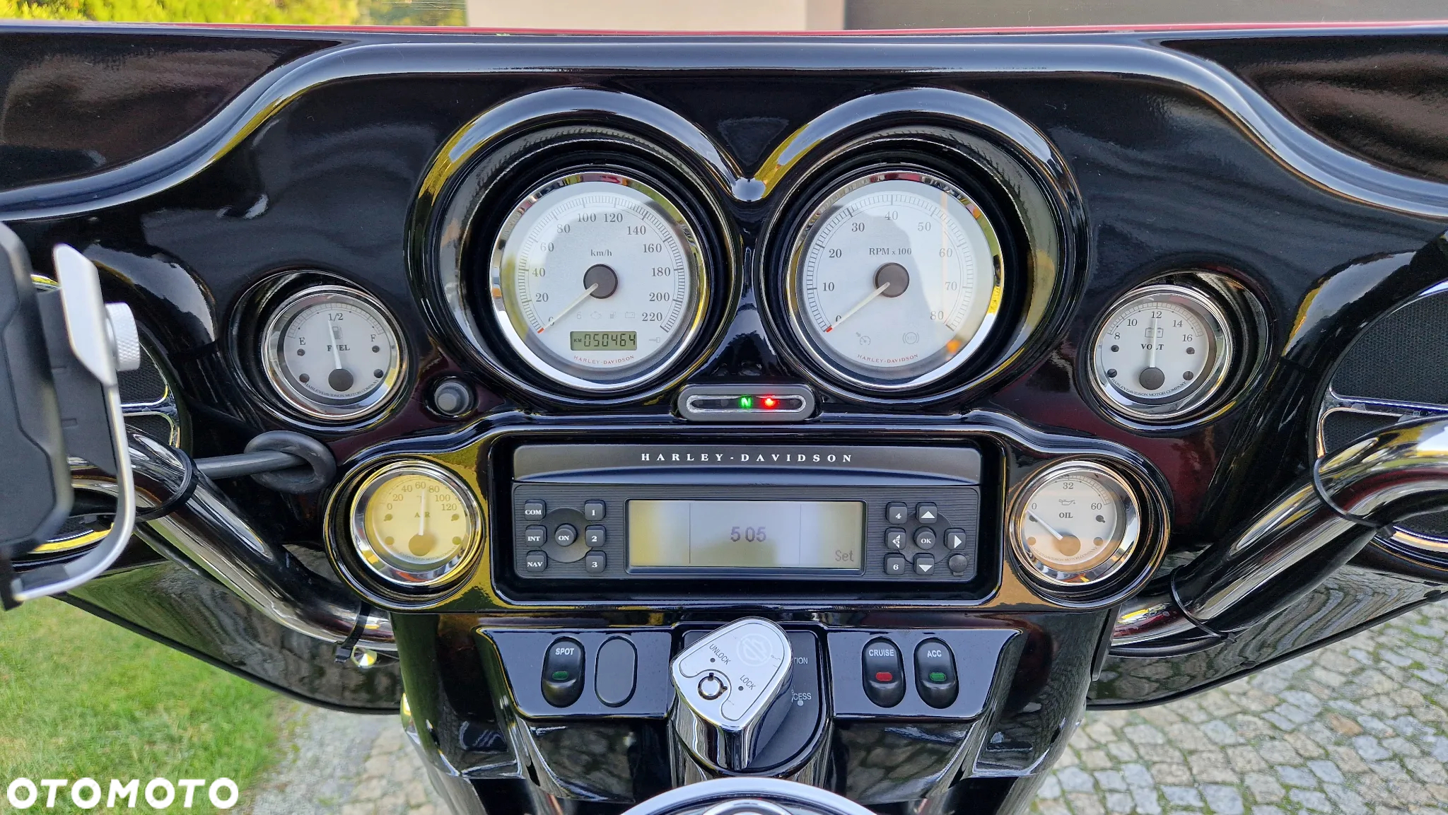 Harley-Davidson Touring Street Glide - 10