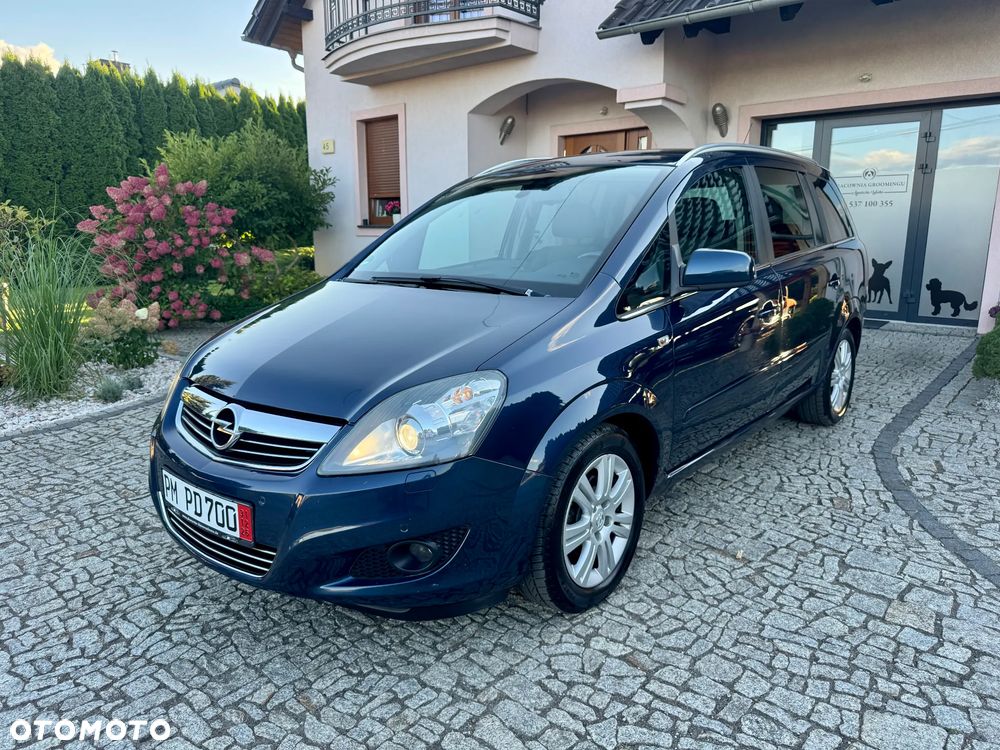 Opel Zafira 1.8 Easytronic Family Plus - 1