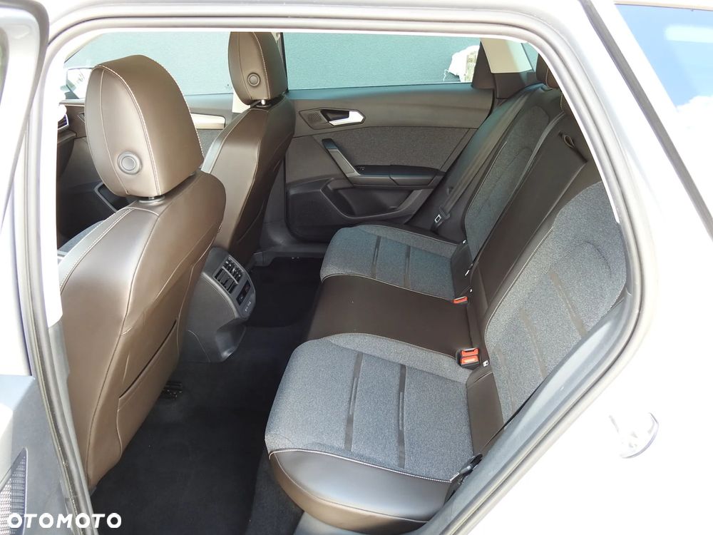 Seat Leon 1.5 eTSI ACT OPF DSG Xcellence Plus - 26