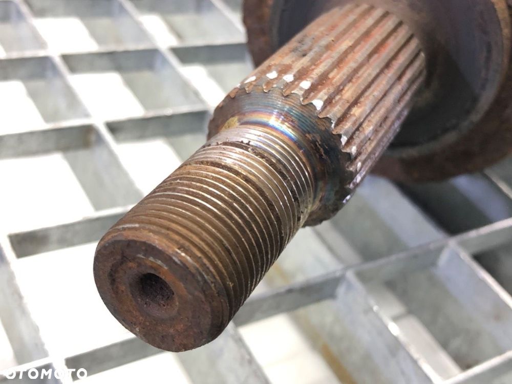 PÓŁOŚ LEWY PRZÓD - 69.00 PLN - RENAULT MEGANE III Grandtour (KZ0/1) 2008 - 2022 1.4 TCe (KZ0F, - 4