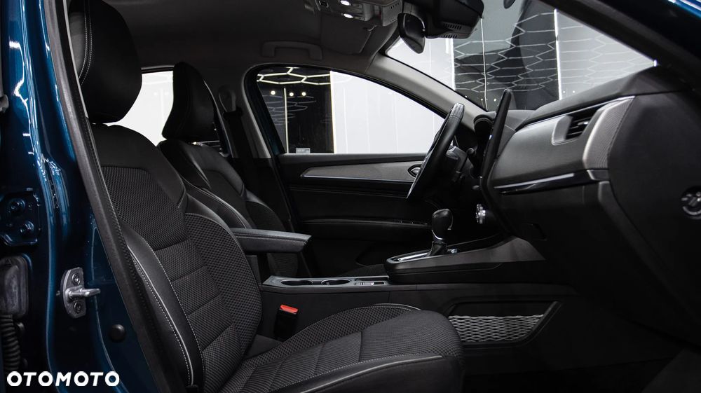 Renault Arkana 1.6 E-TECH Intens MMT - 19