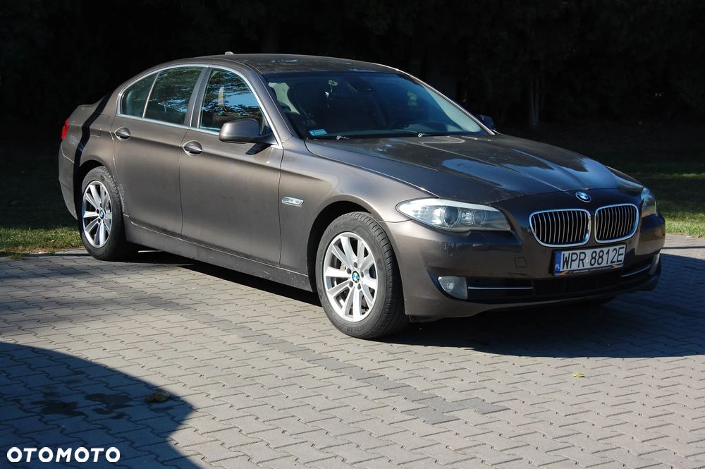 BMW Seria 5 525d - 3