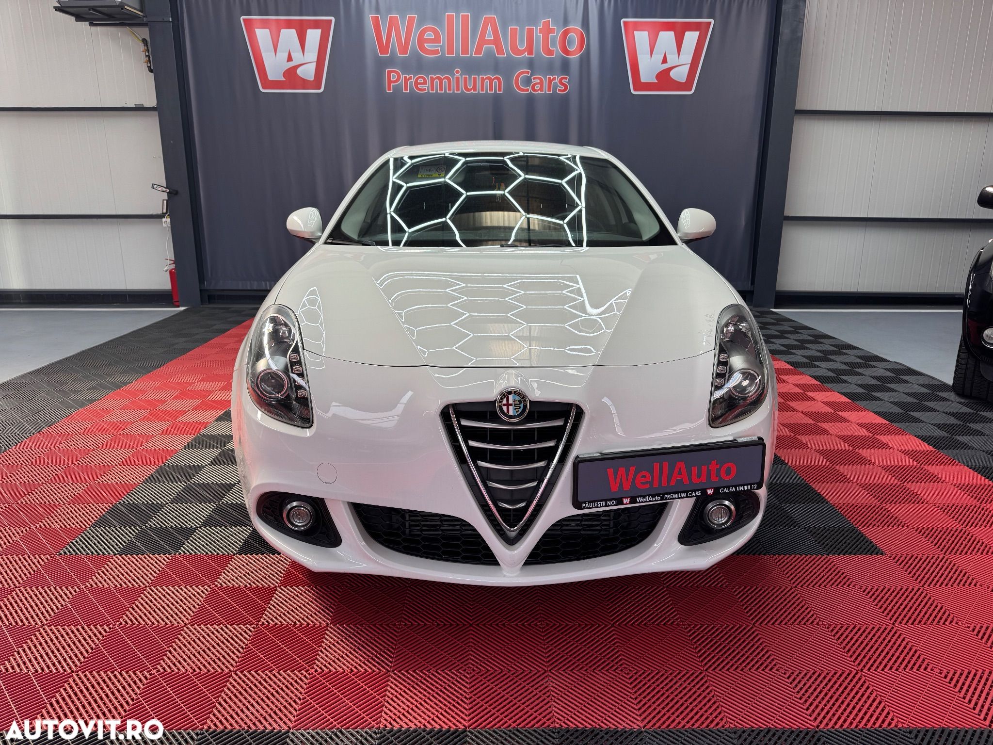 Alfa Romeo Giulietta - 1
