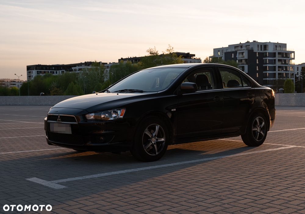 Mitsubishi Lancer 1.8 Invite - 26