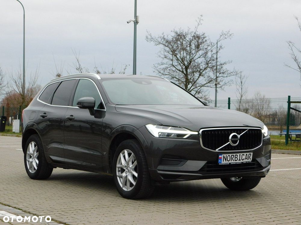 Volvo XC 60 D3 Momentum Pro - 3
