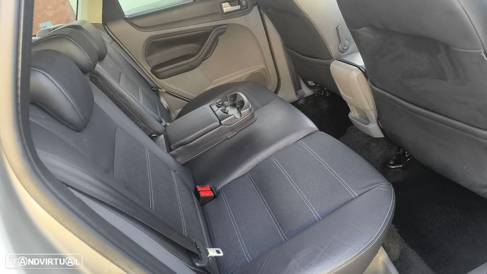 Ford Focus SW 1.6 TDCi Titanium 17 - 13