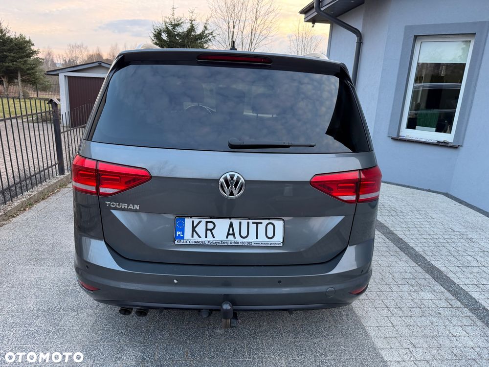 Volkswagen Touran 2.0 TDI SCR (BlueMotion Technology) DSG Highline - 29