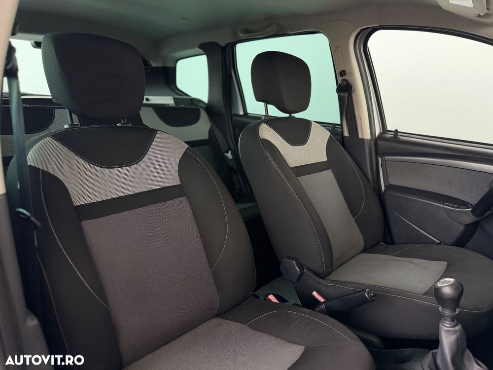 Dacia Duster TCe 125 4x2 Laureate - 13