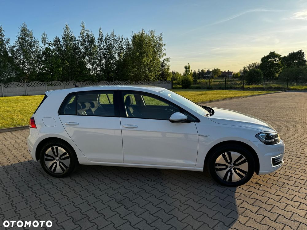 Volkswagen Golf e-Golf - 1