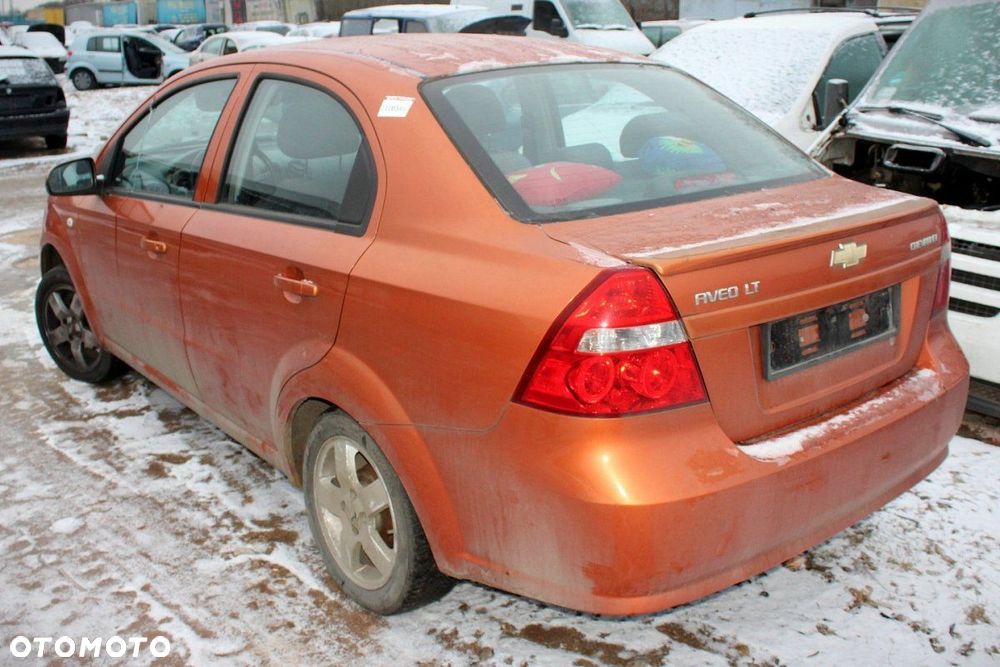 Chevrolet Aveo T250 2006 1.4i 16V F14D3 Sedan (MASKA, ZDERZAK, LAMPA, BŁOTNIK, DRZWI, SZYBA, FOTEL) - 4