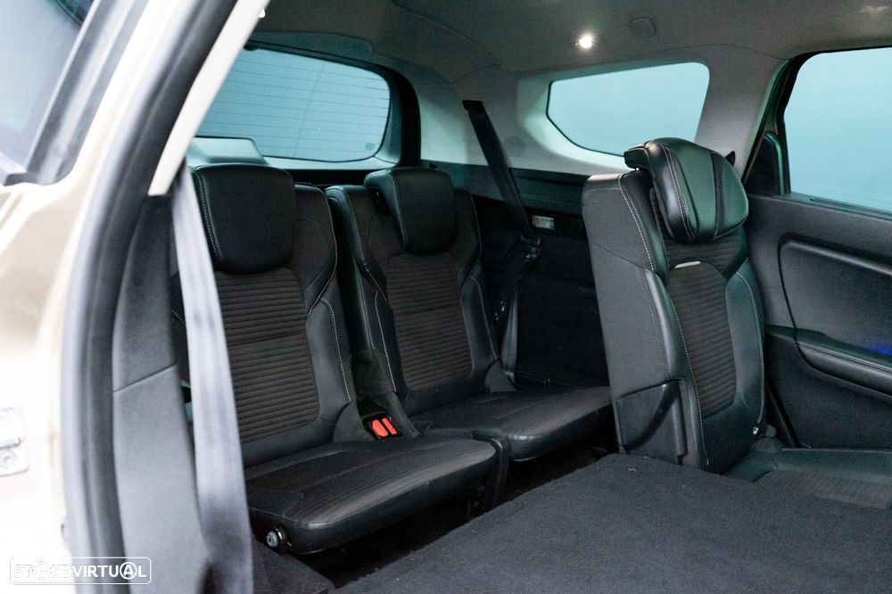 Renault Scénic 1.5 dCi Bose Edition EDC SS - 48