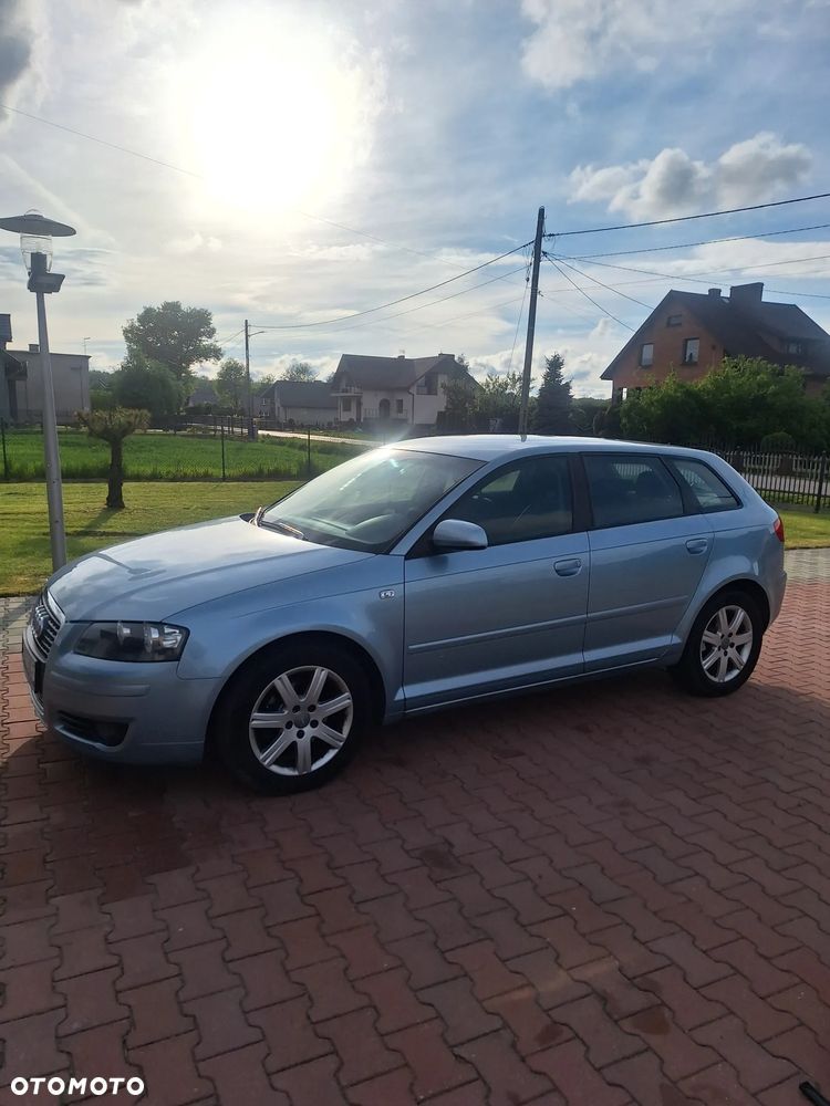 Audi A3 Sportback - 3