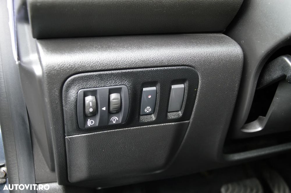 Renault Megane TCe 160 GPF EDC Deluxe-Paket LIMITED - 11