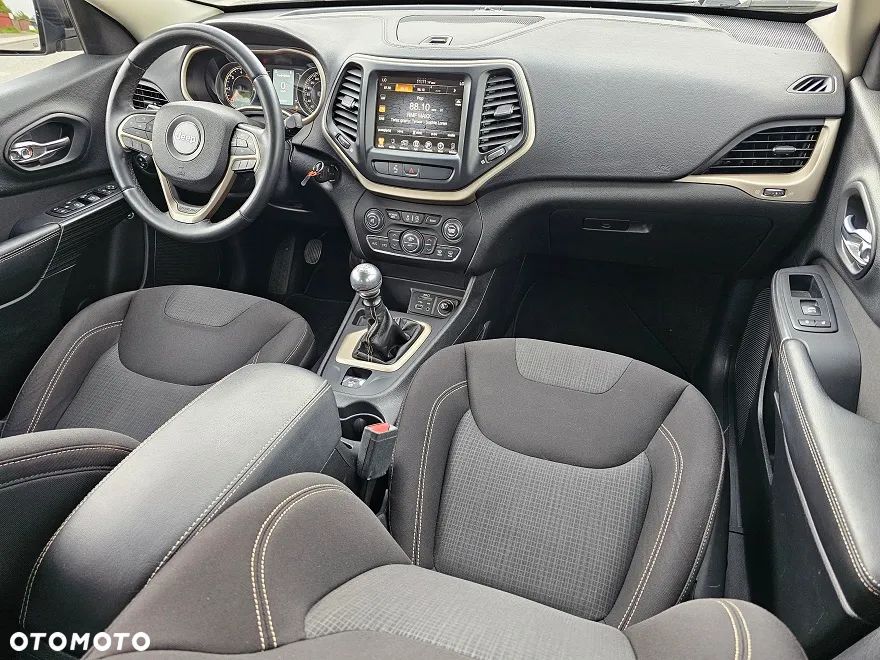 Jeep Cherokee 2.0 MJD 4x2 Longitude EU6 - 26