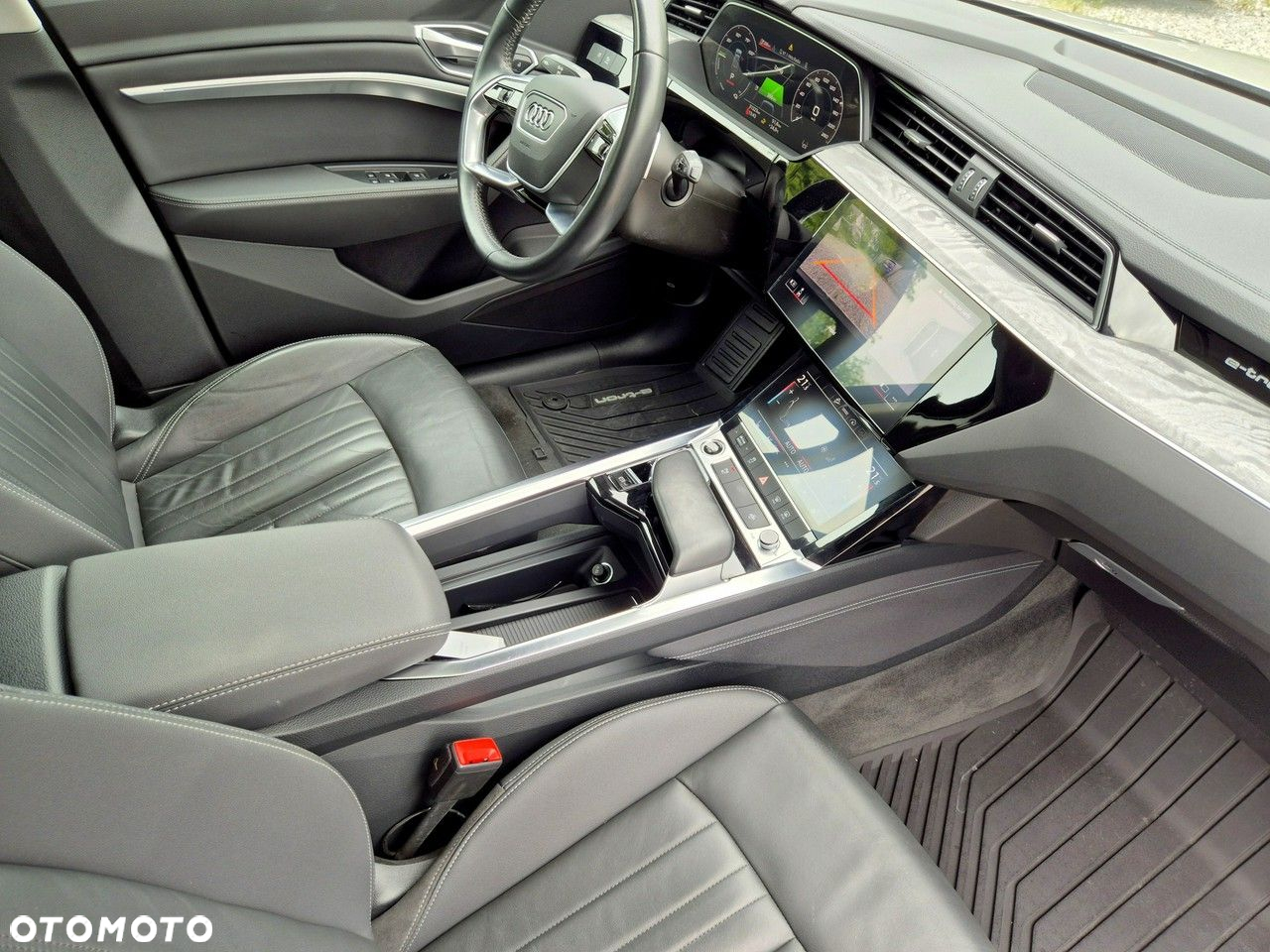 Audi e-tron 55 Quattro - 34