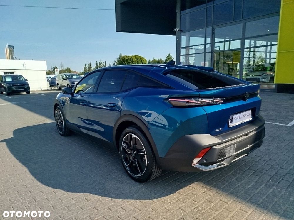 Peugeot 408 - 5