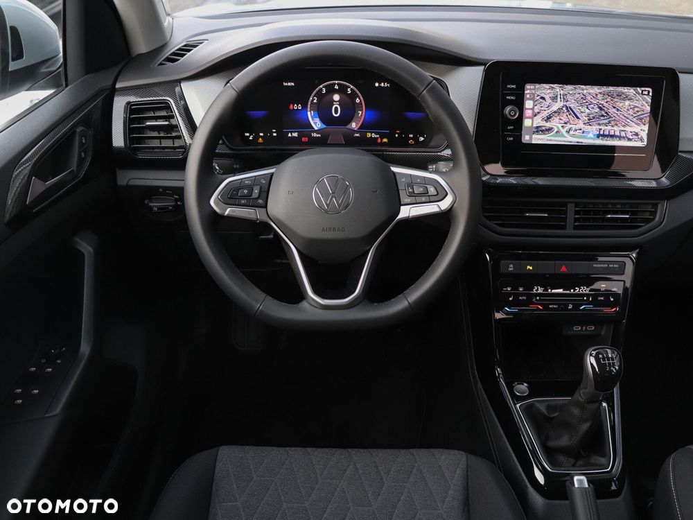 Volkswagen T-Cross - 14