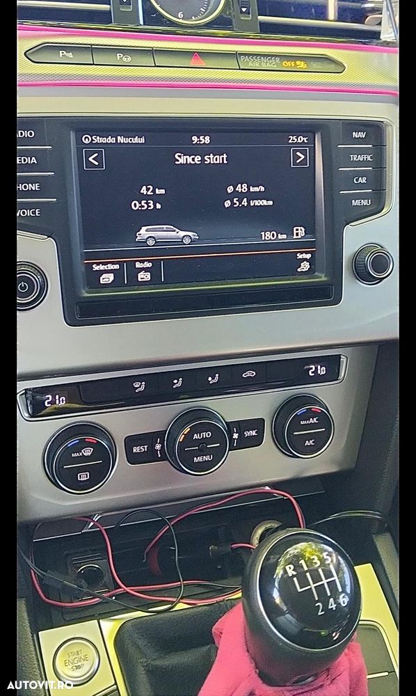 Volkswagen Passat - 11