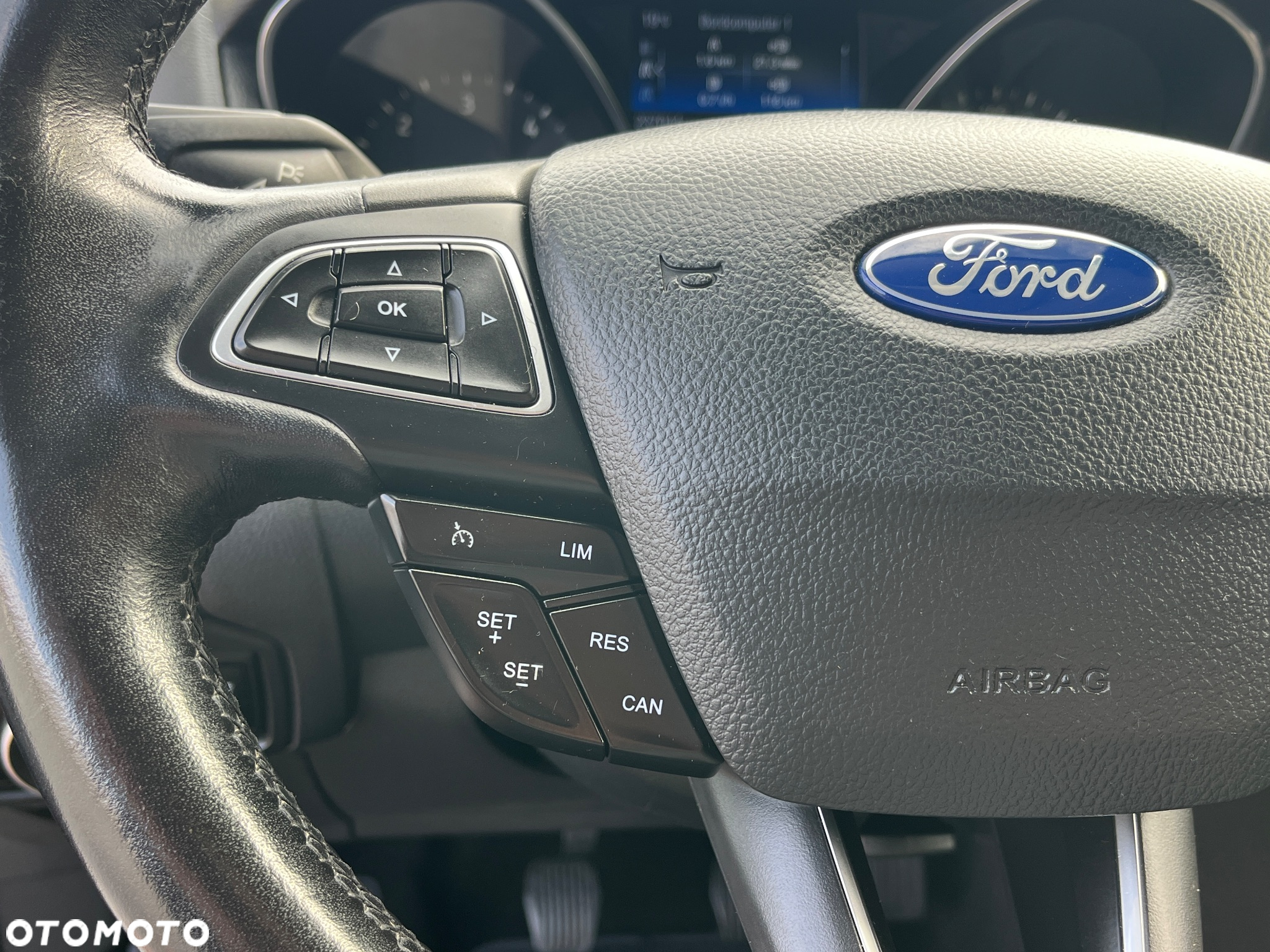 Ford Focus Turnier 1.5 EcoBlue Start-Stopp-System ACTIVE DESIGN - 26