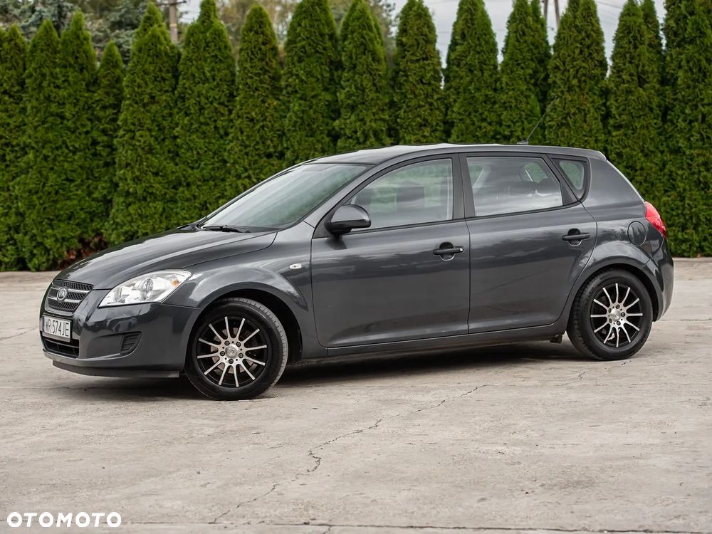 Kia Ceed 1.4 CVVT LX Basis - 7