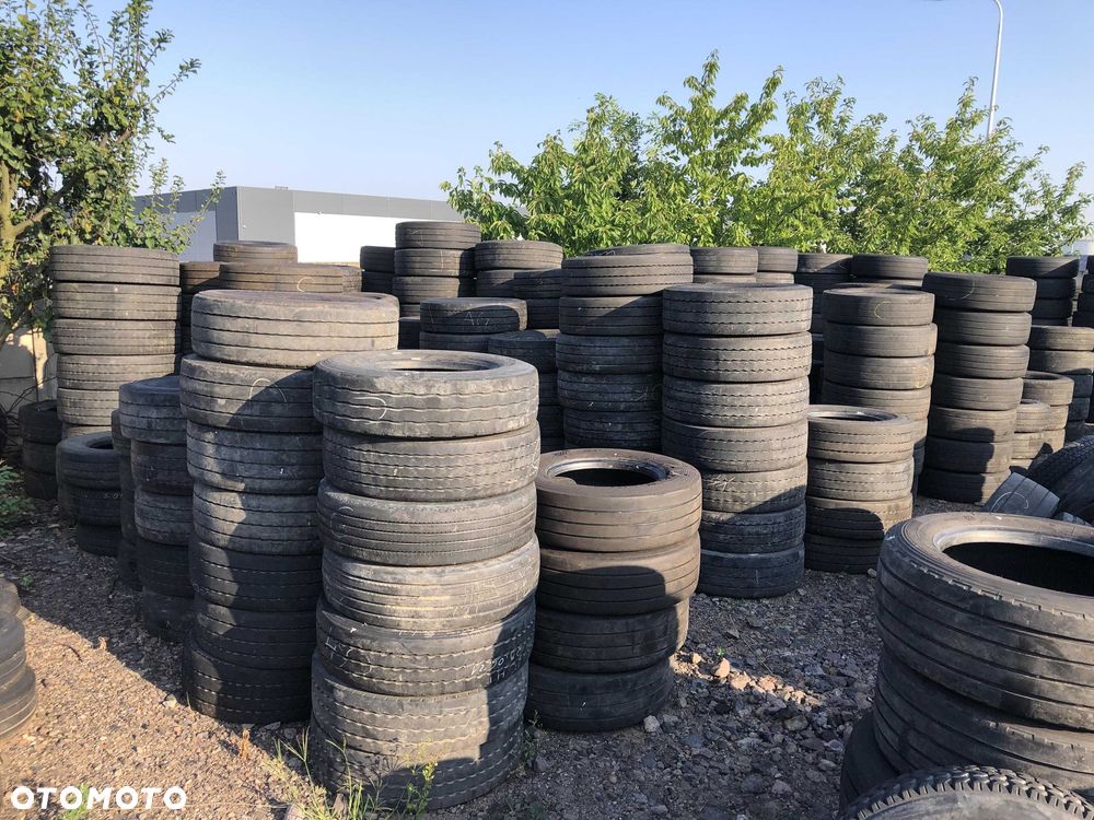 Opony używane naczepowe 235/75r17.5 do Niskopodwozia Możliwa Wysyłka - 1