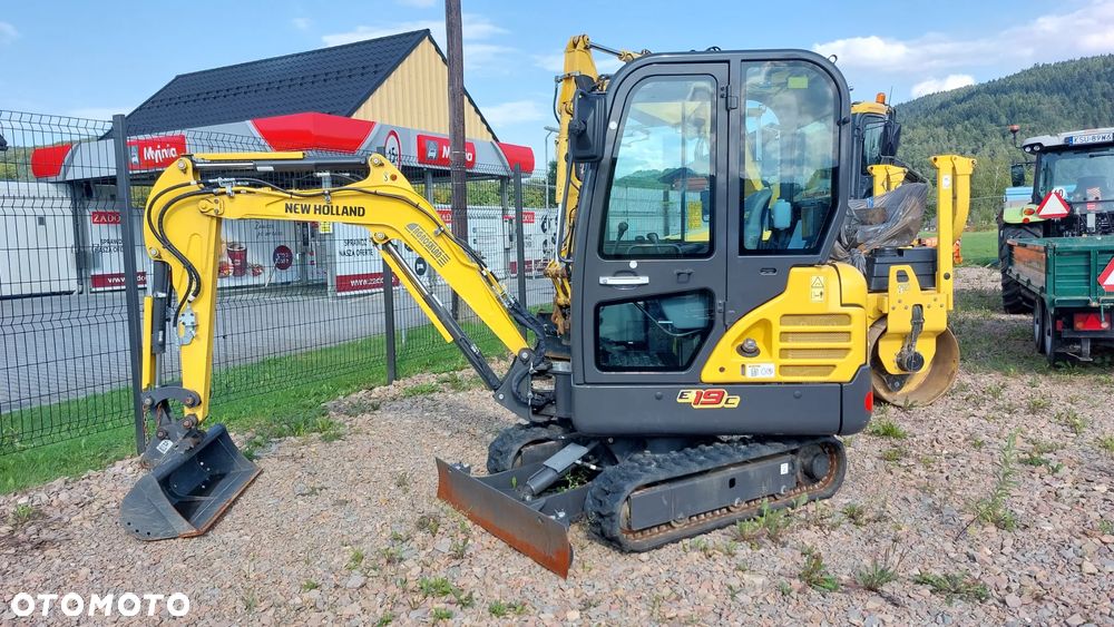 New Holland E19C - 5