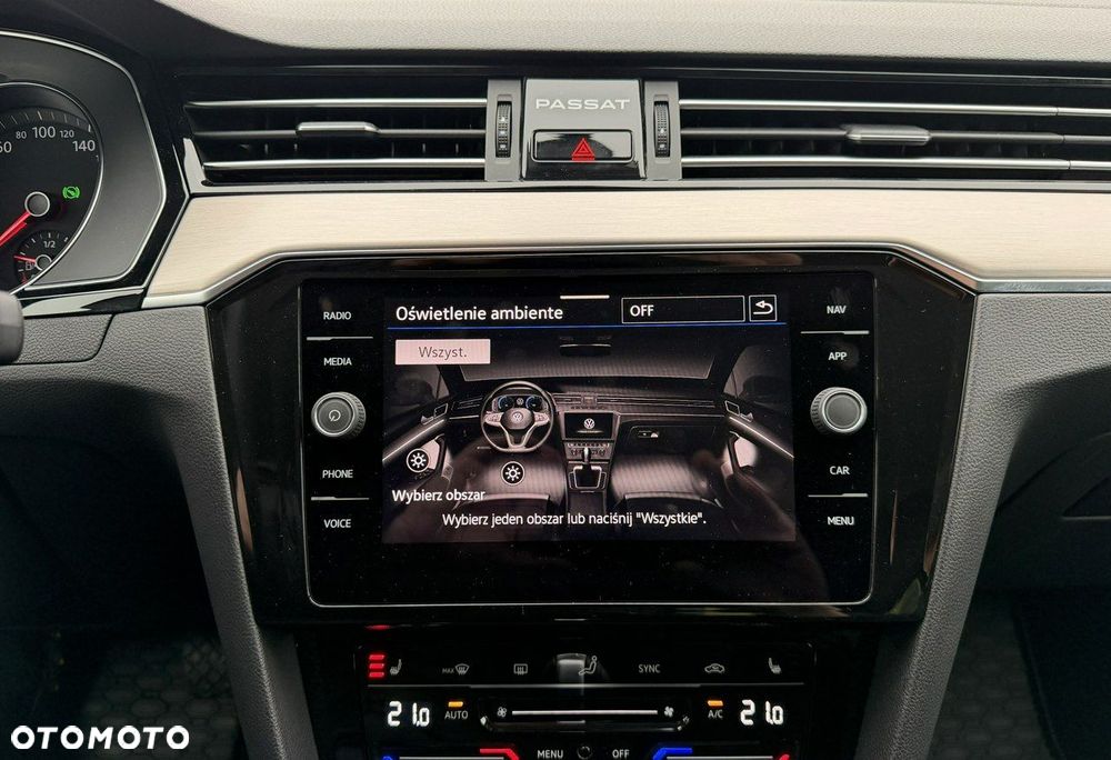 Volkswagen Passat - 23