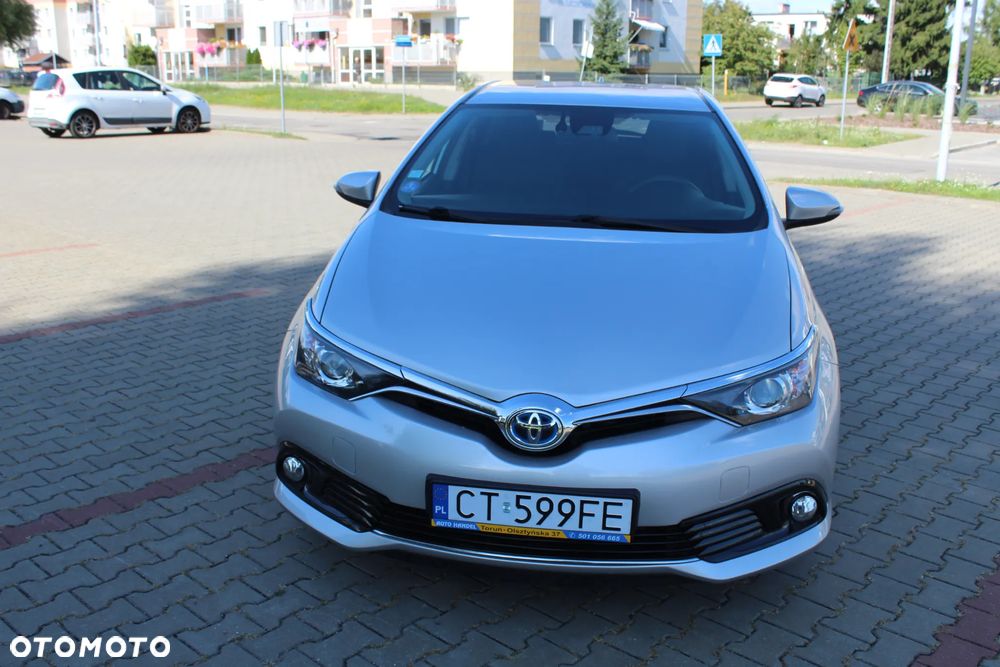 Toyota Auris - 2