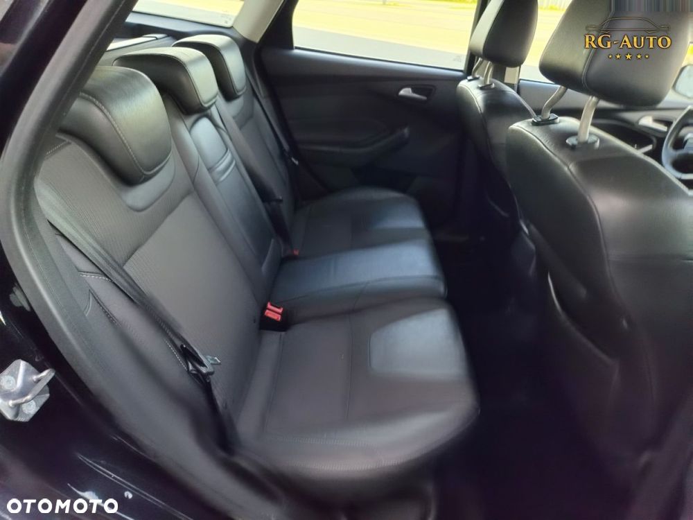 Ford Focus - 27
