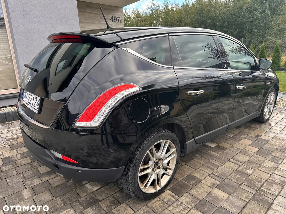Lancia Delta 1.8 T-Jet Oro Sportronic - 4