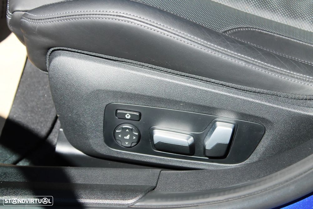 BMW M3 Competition - 30