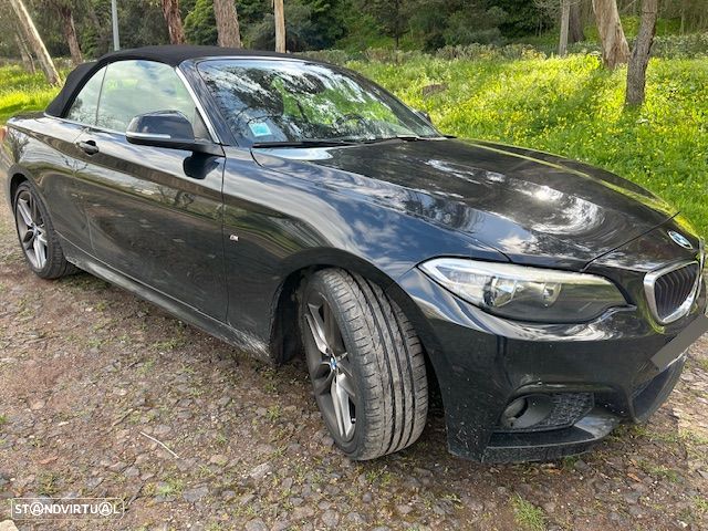 BMW 225 d Cabrio Pack M Auto - 14