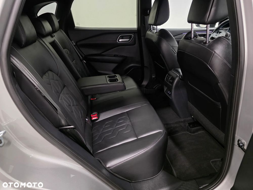 Nissan Qashqai 1.3 DIG-T MHEV Xtronic Tekna - 20