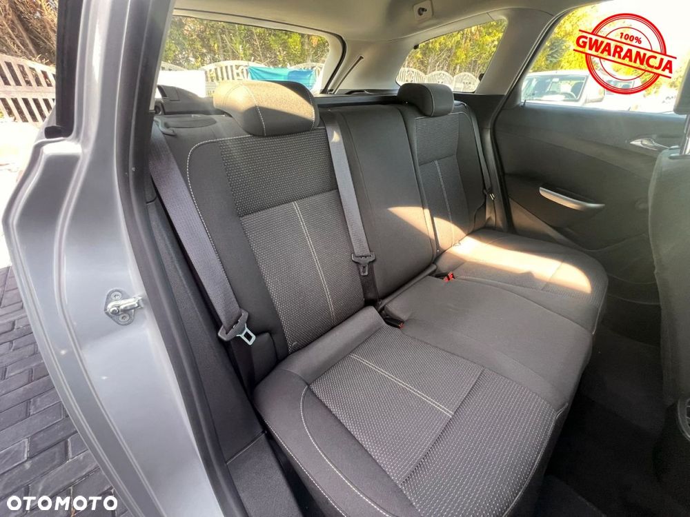 Opel Astra - 19
