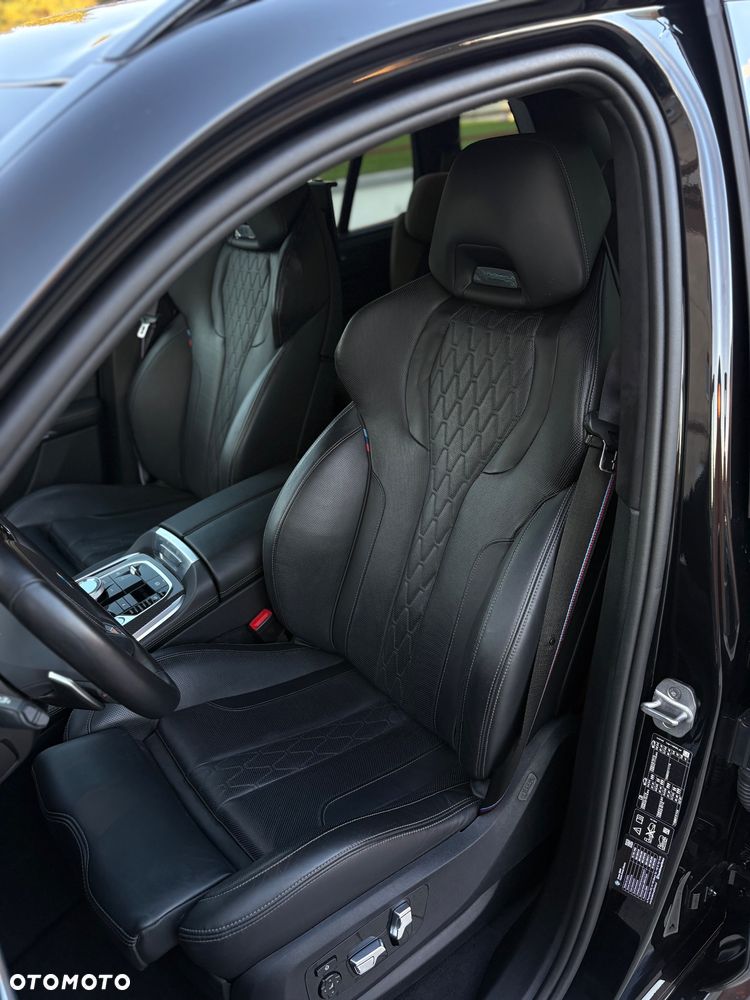 BMW X5 M M60i mHEV sport - 9