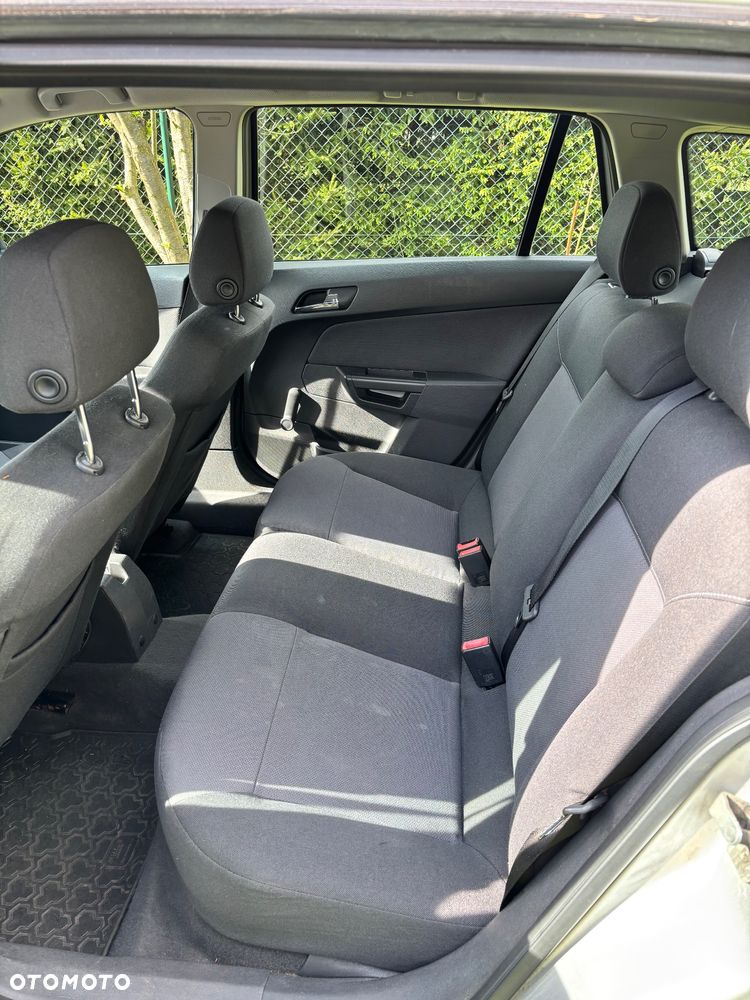 Opel Astra - 13