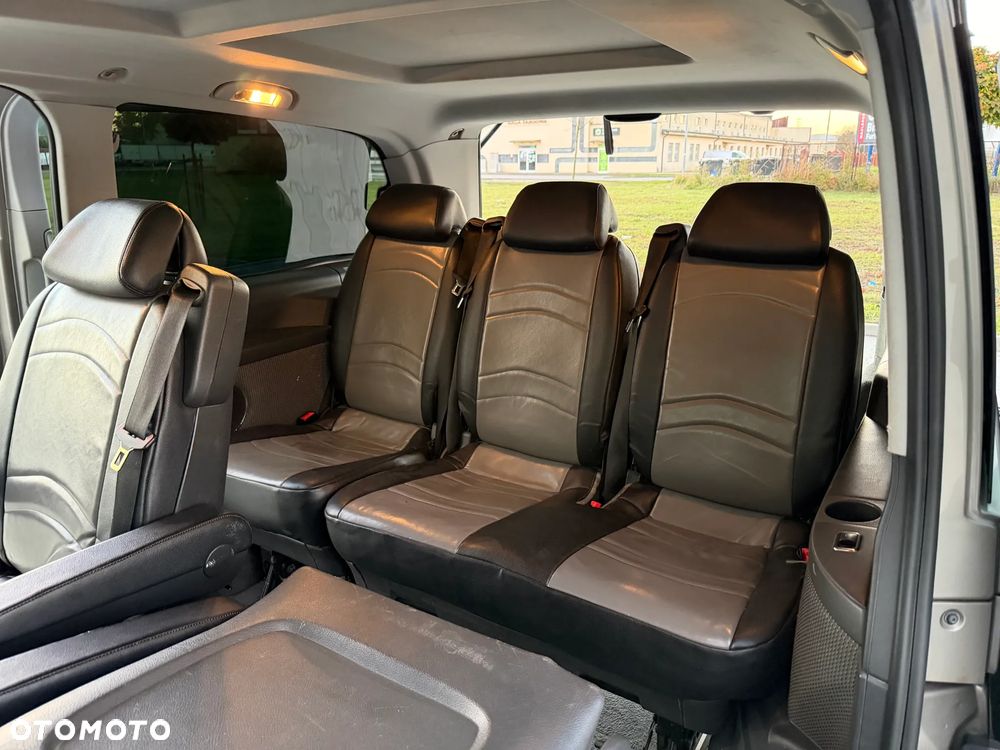 Mercedes-Benz Viano - 27