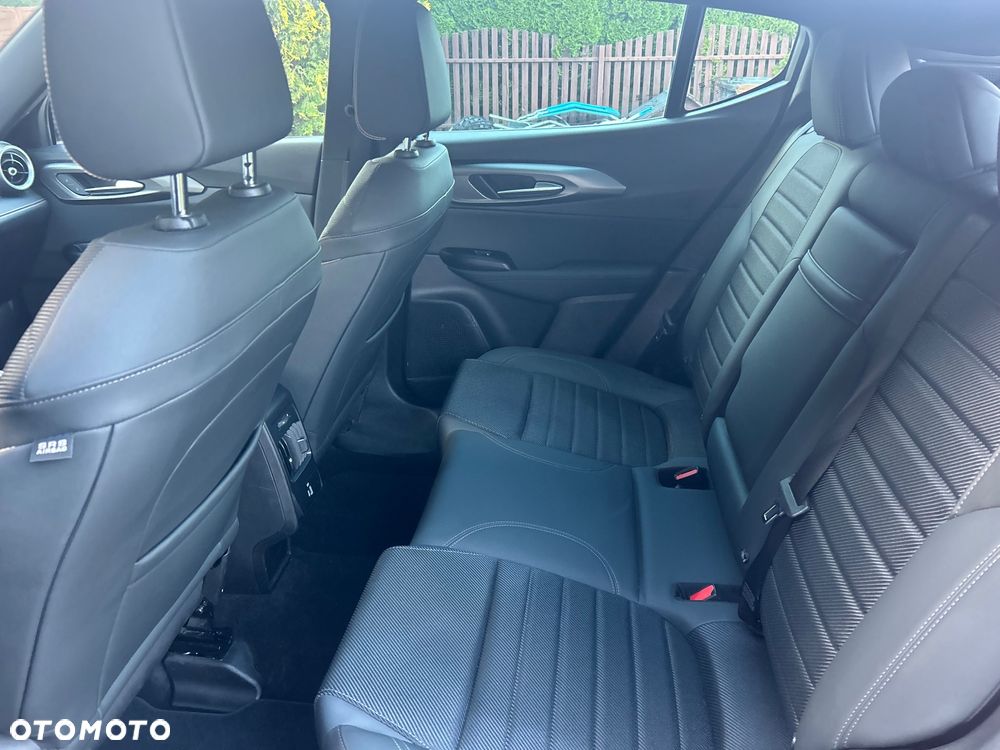 Alfa Romeo Tonale 1.3 PHEV Q4 Edizione Speciale - 11