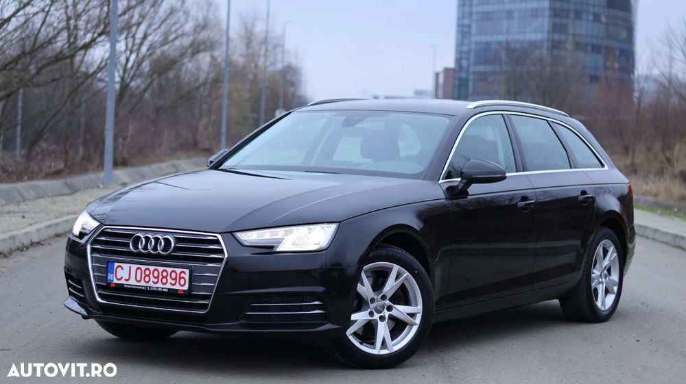 Audi A4 Avant 2.0 TDI S tronic Sport - 1