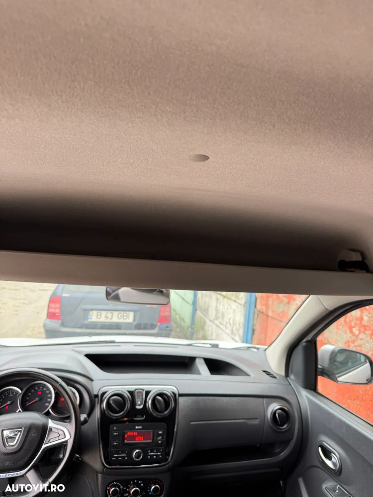 Dacia Dokker SCe 100 Stepway - 13