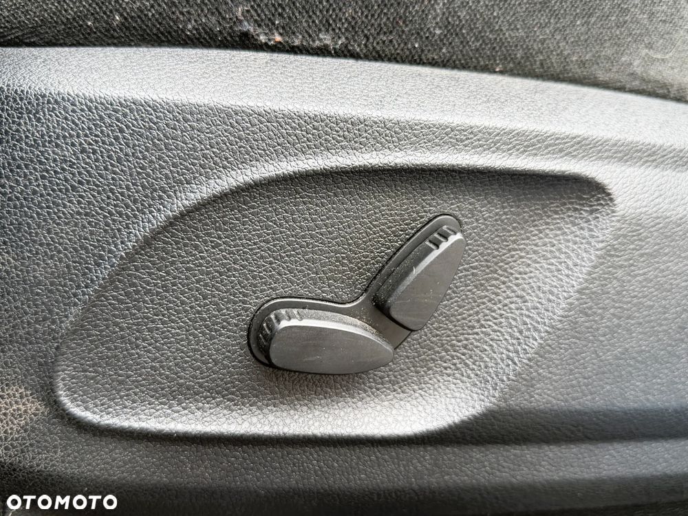 Ford C-MAX - 23