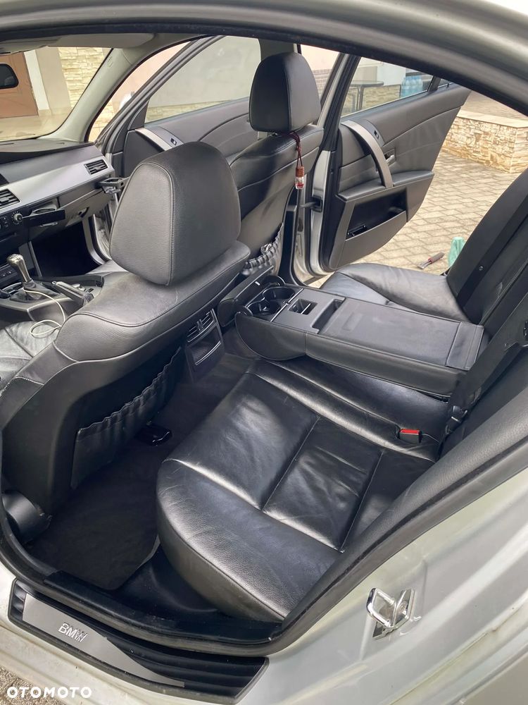 BMW Seria 5 - 28