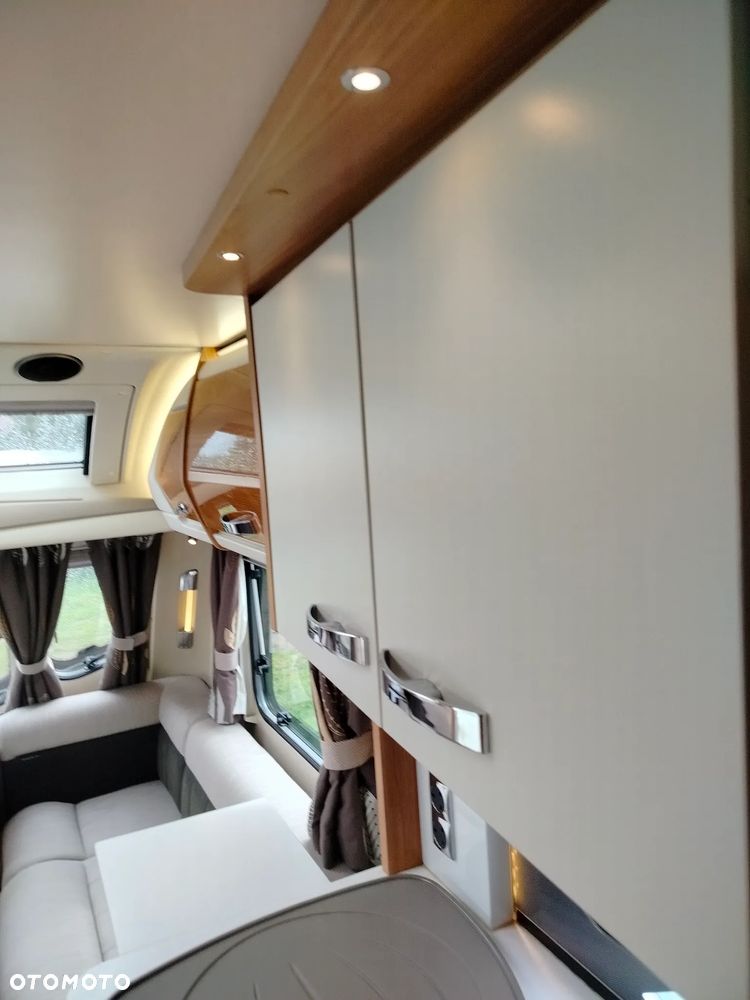 SWIFT ELEGANCE 570 - 35