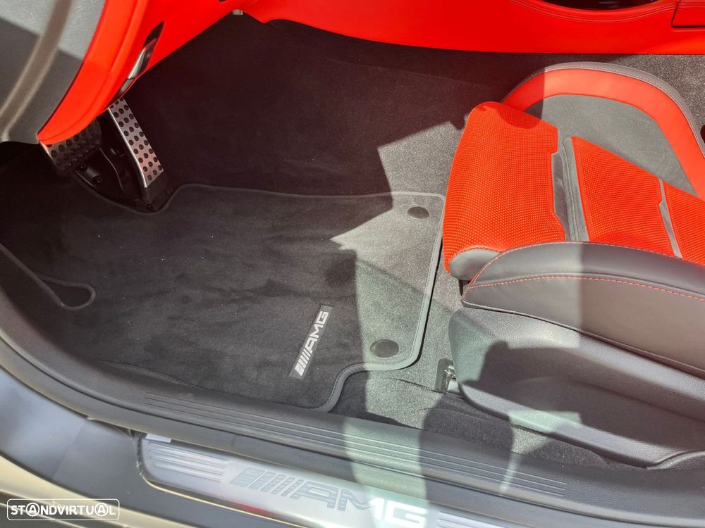 Mercedes-Benz AMG GT - 36