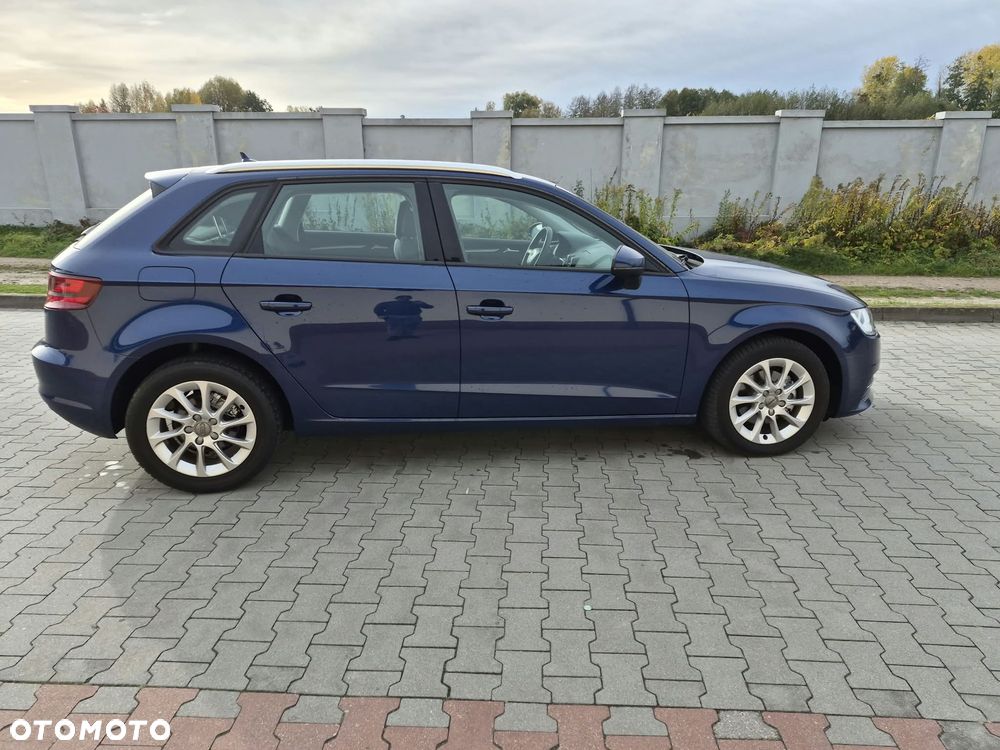 Audi A3 Sportback - 21