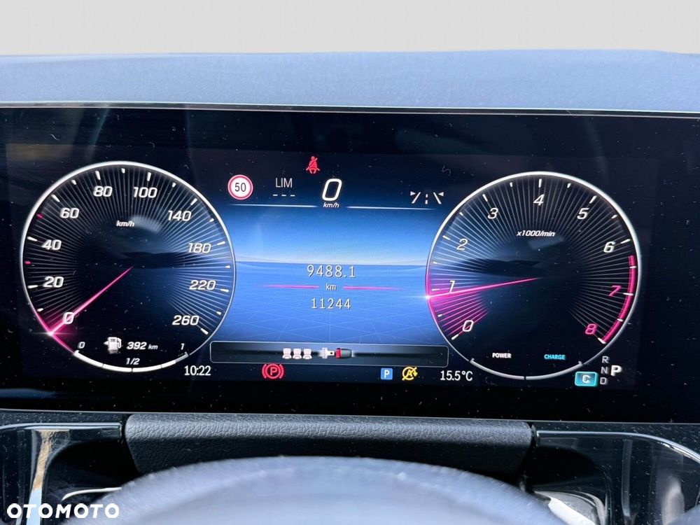 Mercedes-Benz GLA - 20