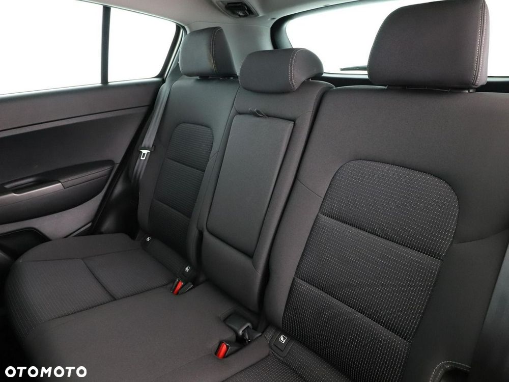 Kia Sportage 1.6 GDI 2WD Attract - 18