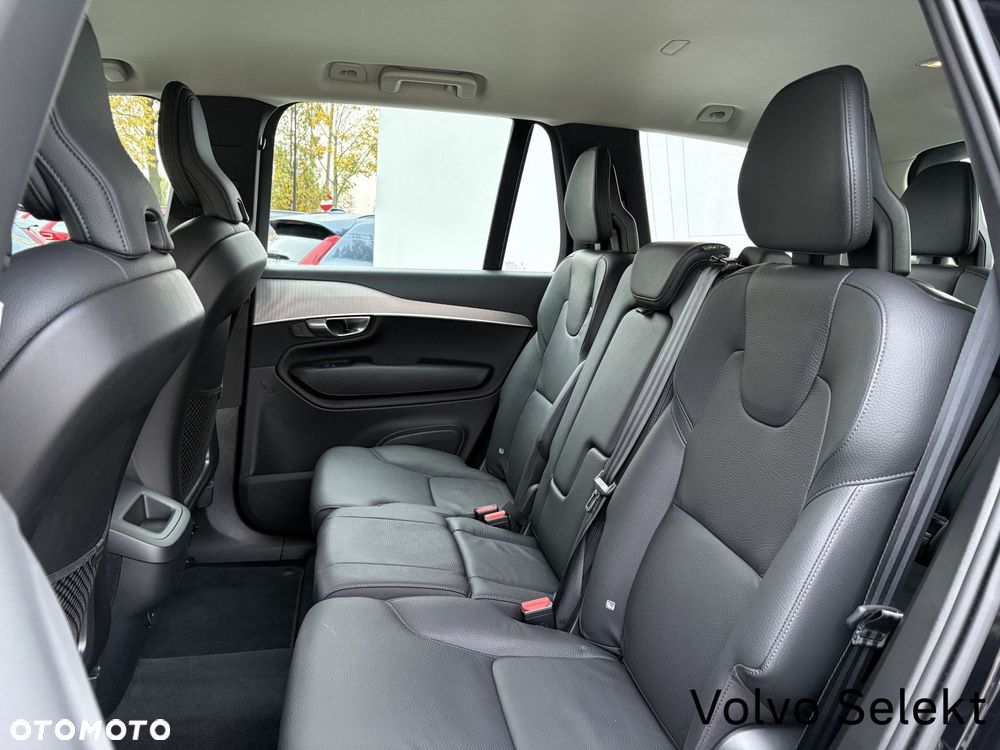 Volvo XC 90 - 19