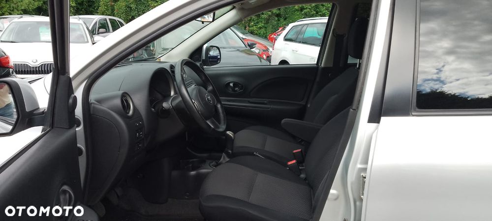 Nissan Micra 1.2 Bild der Frau - 17